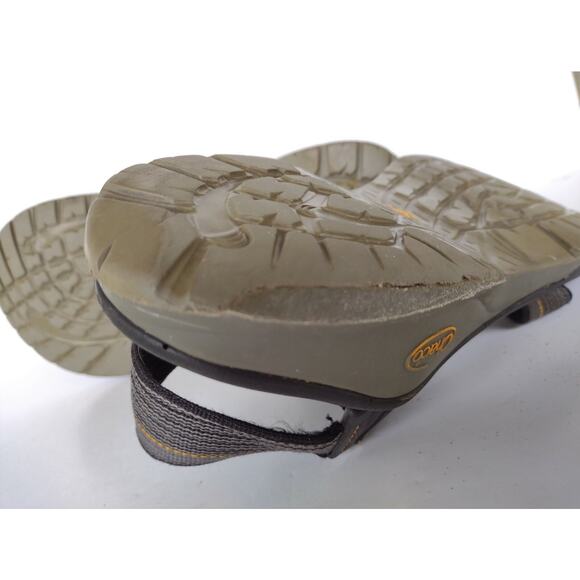 Sandals_&_Flip_Flops
